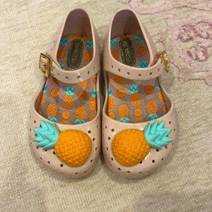 Mini Melissa Toddler size 7